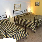 Fernanda Hotel 3*