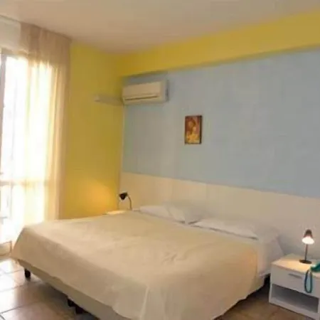 Fernanda Hotel 3*