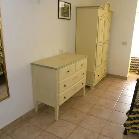 מלון Fernanda 3*