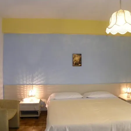 Fernanda מלון 3*