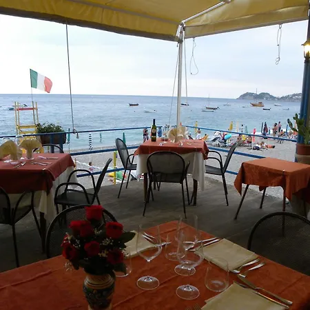 Fernanda Hotel 3*