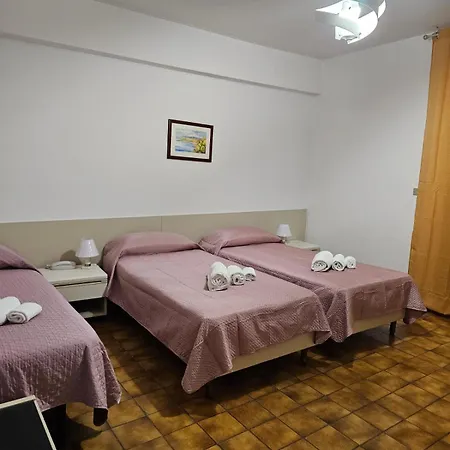 Hotell Fernanda Letojanni