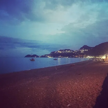 Ξενοδοχείο Fernanda 3*